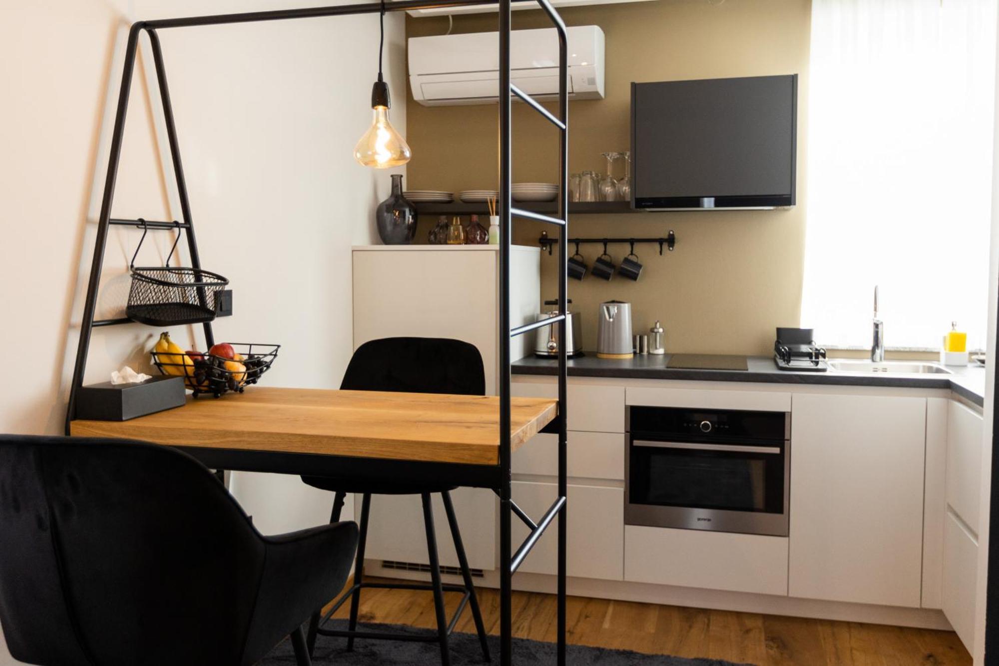 Kavenija Apartmaji - Free Parking Maribor Exterior foto